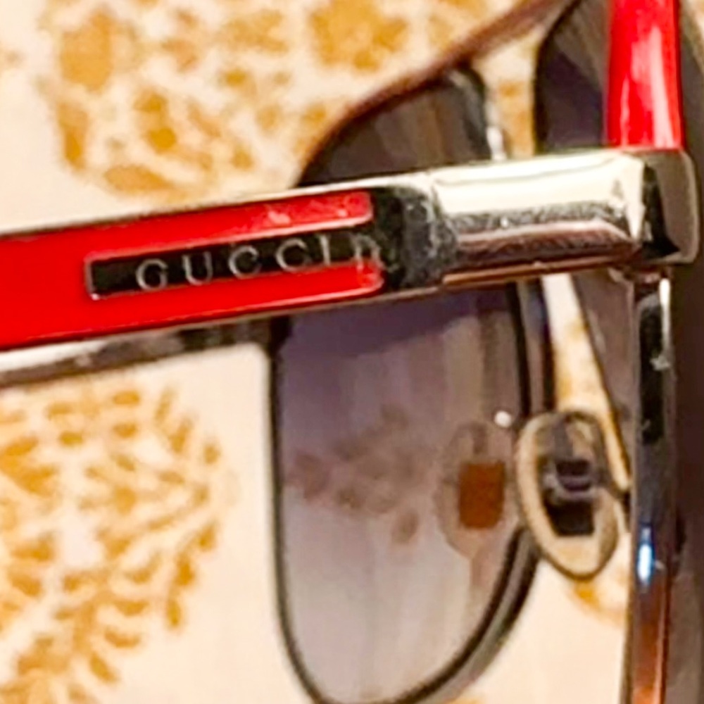 GUCCI Red and Silver Aviator Sunglasses GG 1827/S | Good Condition - Picture 5 of 9